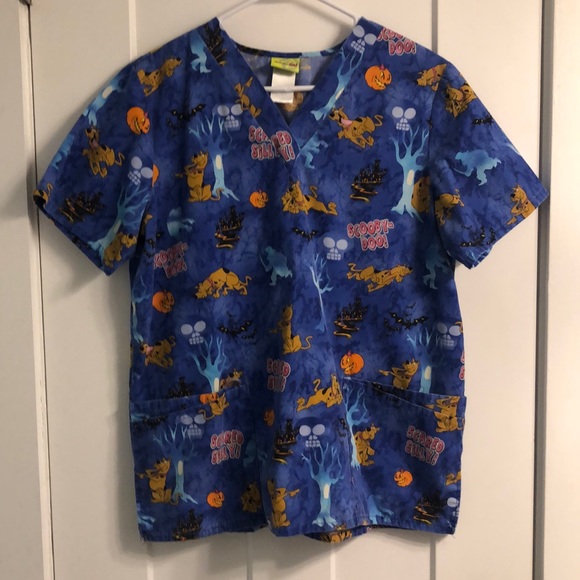 Scoobie Doo Other - Scoobie Doo Scrub Top